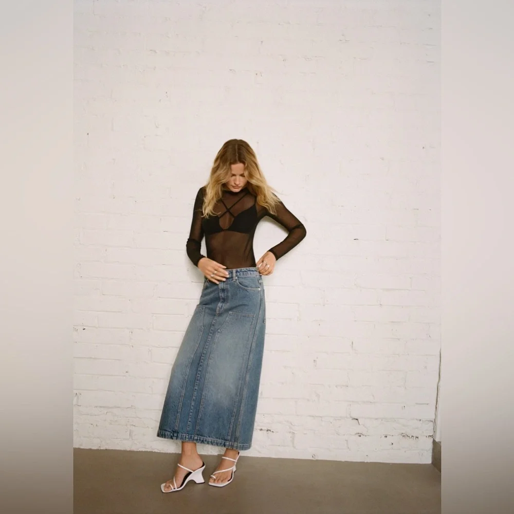 Mango / MNG‎ | Slit Denim Midi Skirt Size Small Y2K 90s Cotton Five Pockets